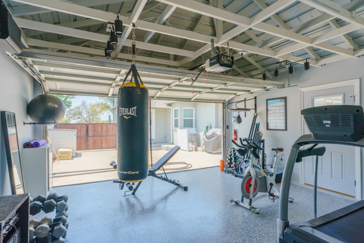 Garage Conversion to Home Office - Hawthorne #611